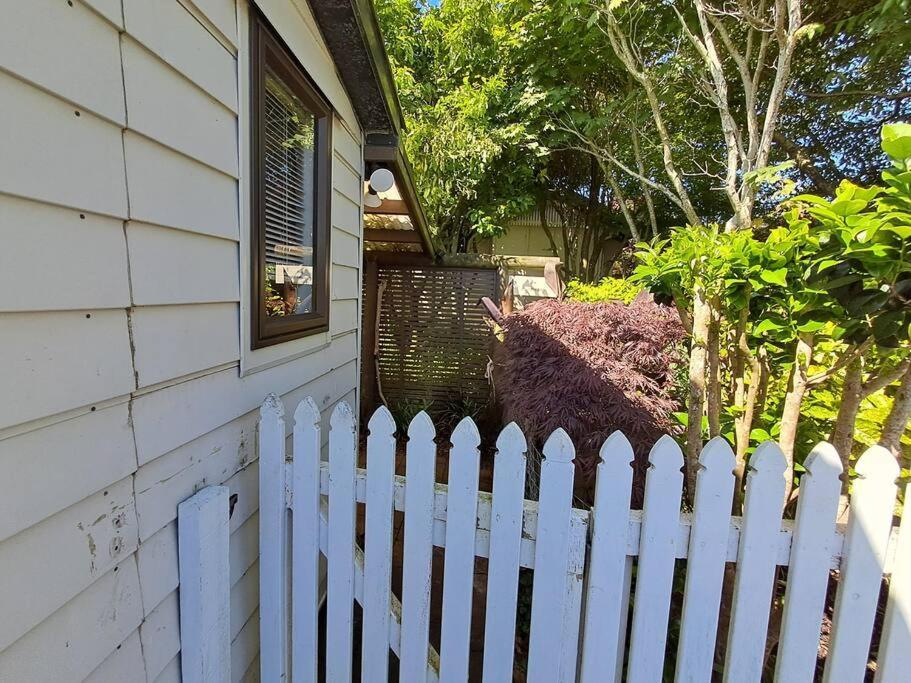 Sweet Guesthouse Waitara Exterior foto